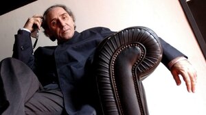 Έκθεση – φόρος τιμής στον Φράνκο Μπατιάτο