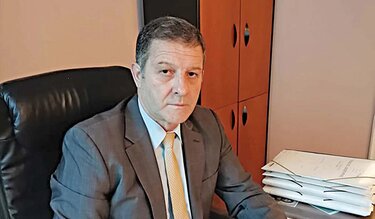 Κανιάρης Γιώργος