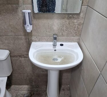 Τουαλέτες, Πρώην ΚΤΕΛ