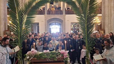 Άγιος Τίτος Λειτουργία