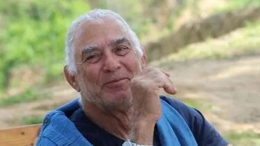 Ο 80χρονος Γκάντι Μόουζες, ως ειδικός στη γεωργία και τους αμπελώνες απήχθη επίσης από το Nir Oz, όπου εργαζόταν.