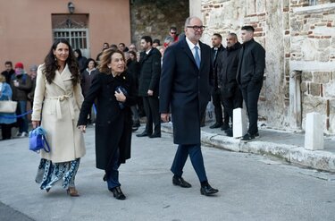 vardinogianni de gres gamos