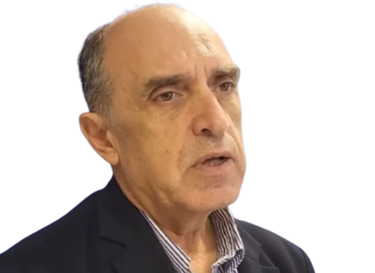 Αντώνης Παπαδάκης