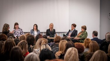 ΔΣΗ-εκδηλωση-Γυναίκα