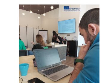 Erasmus, Πλοηγός, Ηράκλειο