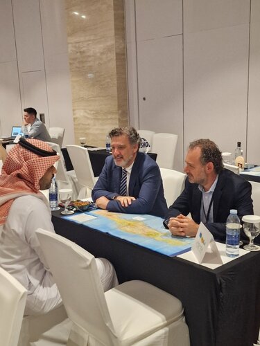 Περιφέρεια Κρήτης, Μπαχρέιν