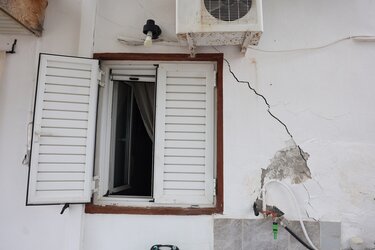 Βούτες Ρηγματώσεις