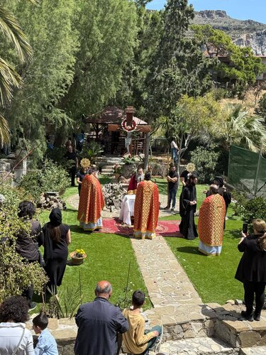 Επιτάφιος Μονή Κουδουμά Αποκαθήλωση