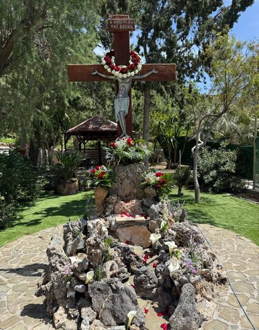 Επιτάφιος Μονή Κουδουμά Αποκαθήλωση