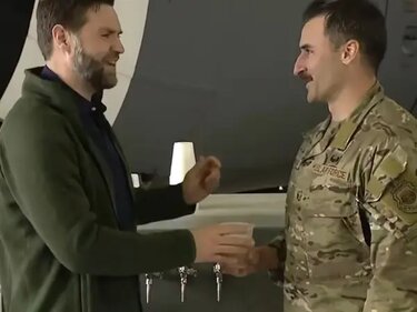 Βανς στρατιώτης μπυρα