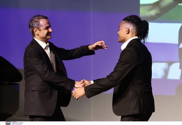 Καραλής, Παρουσίαση βιβλίου