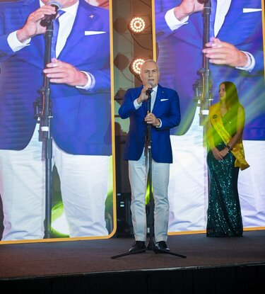 Ζαχαρίας Χνάρης βραβεία