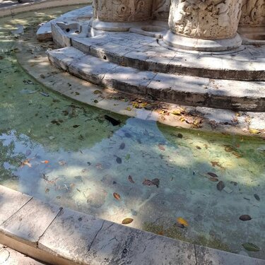 Σκουπίδια, Κρήνη Μοροζίνι