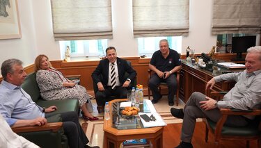 Περιφερειάρχης Πρόεδρος ΕΚΑΒ