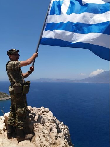 Μανώλης Τσικνάκης