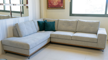 Τζοράκης, Καναπές