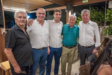 Οικογένεια Ντουράκη, Μάζωξη