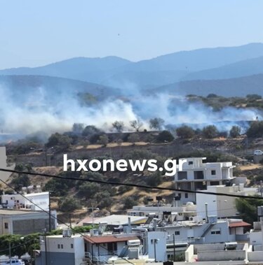 φωτια στον Άγιο Νικόλαο