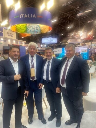 περιφέρεια-εκθεση-Παρίσι