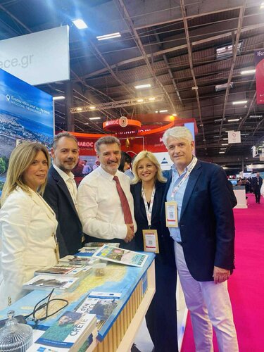 περιφέρεια-εκθεση-Παρίσι