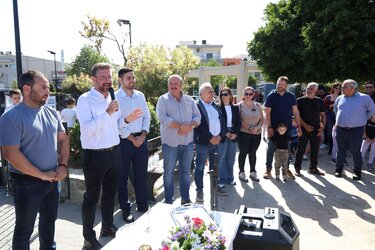 Εγκαίνια της νέας παιδικής χαράς στην Πλατεία Μιχαήλ Κατσαμάνη στο Γάζι