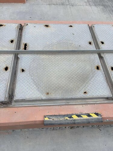 Φρεάτιο, Κολυμβητήριο