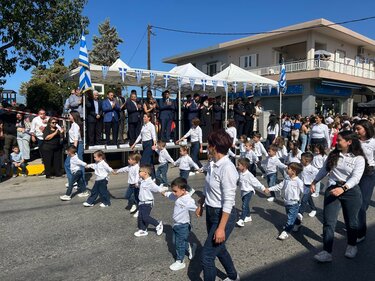 Μαμουλακης