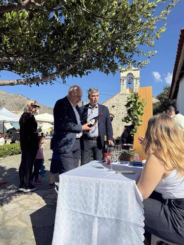 Έμπαρος, Γιορτή Κρασιού