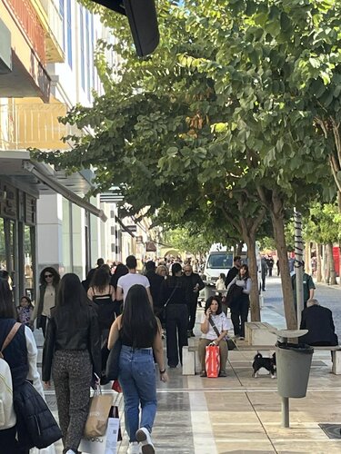 Κέντρο, Αγορά