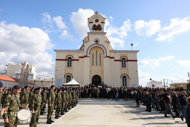 Ραφαήλ κηδεία κόσμος Τυμπάκι