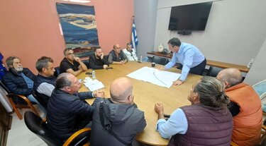 Μανώλης Μενεγάκης: «Στόχος των παρεμβάσεων η λειτουργική και αισθητική αναβάθμιση του παραλιακού μετώπου, παραμένουμε ανοιχτοί στον διάλογο με την τοπική επιχειρηματική κοινότητα»