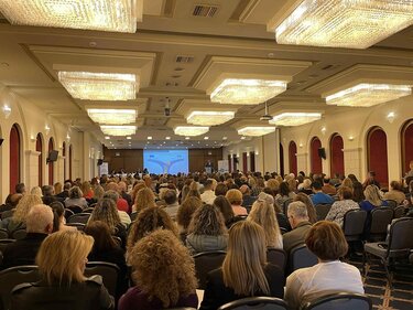 Συνέδριο, Δημοσιονομικός έλεγχος 