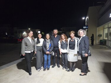 «Σπάμε την σιωπή»: Το ηχηρό μήνυμα της εκδήλωσης για την βία κατά των γυναικών, που πραγματοποιήθηκε, με επιτυχία, στους Αγίους Δέκα