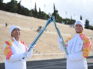 Λαμπαδηδρόμος, Γιατρός