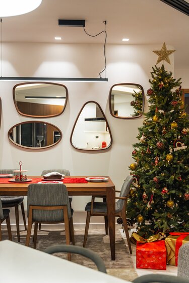 Αθηναική Επιπλογραμμή Χριστούγεννα σπίτι