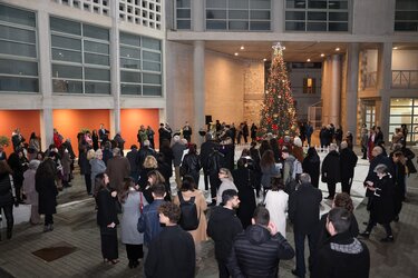 ΠΣΚΗ, Φωταγώγηση