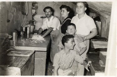 Φυλλοσοφίες, Τσαλκιντζής