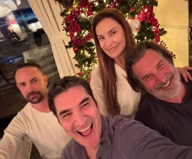 Παπακαλιάτης αδέλφια φωτογραφίες