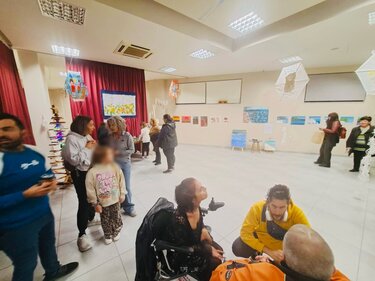 Το Φως που Μοιραζόμαστε