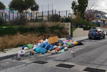 Σκουπίδια, Πεζοδρόμιο, 46ο δημοτικό