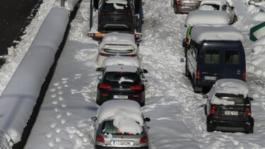 Πότε θα καταβληθούν τα 2.000 ευρώ σε όσους εγκλωβίστηκαν 