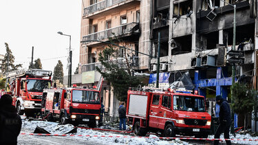 Έκρηξη στη Συγγρού: Βομβαρδισμένο τοπίο και μεγάλες καταστροφές στο σημείο