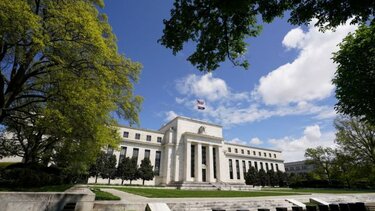 Fed – Νωρίτερα ή ταχύτερα η αύξηση των επιτοκίων