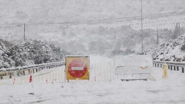 Στερεά Ελλάδα: Πολικές θερμοκρασίες, προβλήματα στην ηλεκτροδότηση και στο οδικό δίκτυο