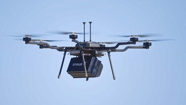  Ηλικιωμένος πυροβολούσε drone που πετούσε από πάνω του