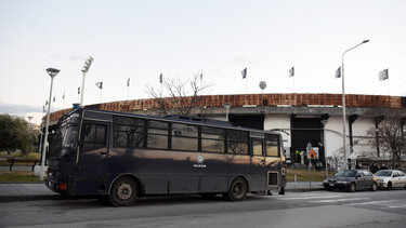 Δύο συλλήψεις μετά τις έρευνες σε συνδέσμους οπαδών στη Θεσσαλονίκη