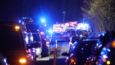 Σύγκρουση τρένων στο Μόναχο: Ένας νεκρός και δεκάδες τραυματίες