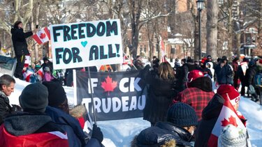 Καναδάς: «Εκτός ελέγχου» είναι η κατάσταση στην Οτάβα