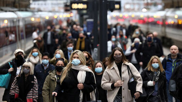 Βρετανία: 206 νέοι θάνατοι από τον κορωνοϊό