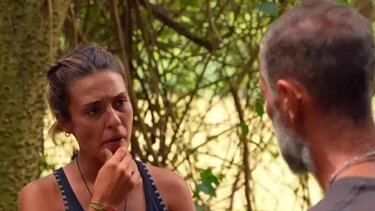 Survivor: Ο Τάκης βάζει λόγια στην Κάτια